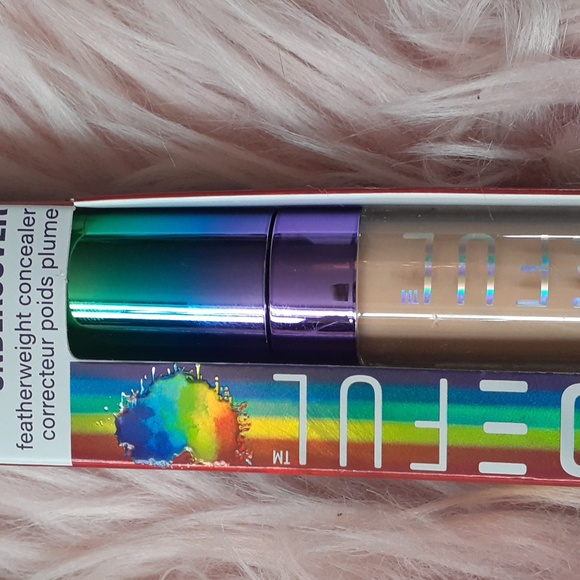 Brand New PRIDEFUL FEATHERWEIGHT CONCEALER - Picture 3 of 3